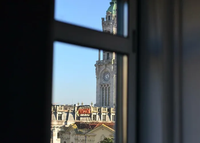 Downtown Spot - 2 Bedroom *